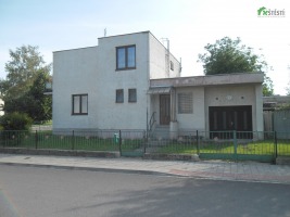Prodej samostatně stojícího rodinného domu se zahradou, Jaroměřice nad Rokytnou